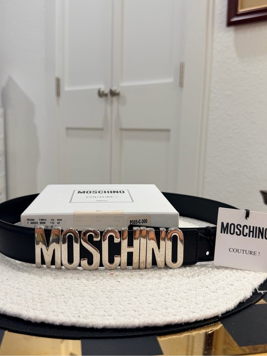 NWT Authentic Moschino Ladies Black Leather Silver Logo Belt Size 40 | US 10 NWT main image 6